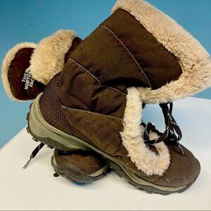 THE NORTH FACE  Sz 6 Down Lined Faux Fur Wintergrip Boots